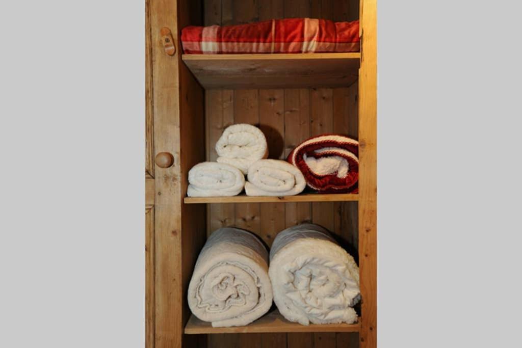 Red Stonecutters Cottage, Doolin Carrowauff Ngoại thất bức ảnh